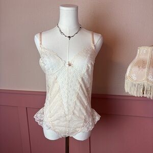 Tricot vtg coquette lace lingerie bodysuit sz medium cream ivory nylon